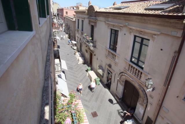 דירות טאורמינה Corso Umberto Piazza Duomo מראה חיצוני תמונה